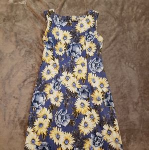 **3/$20**Sunflower dress